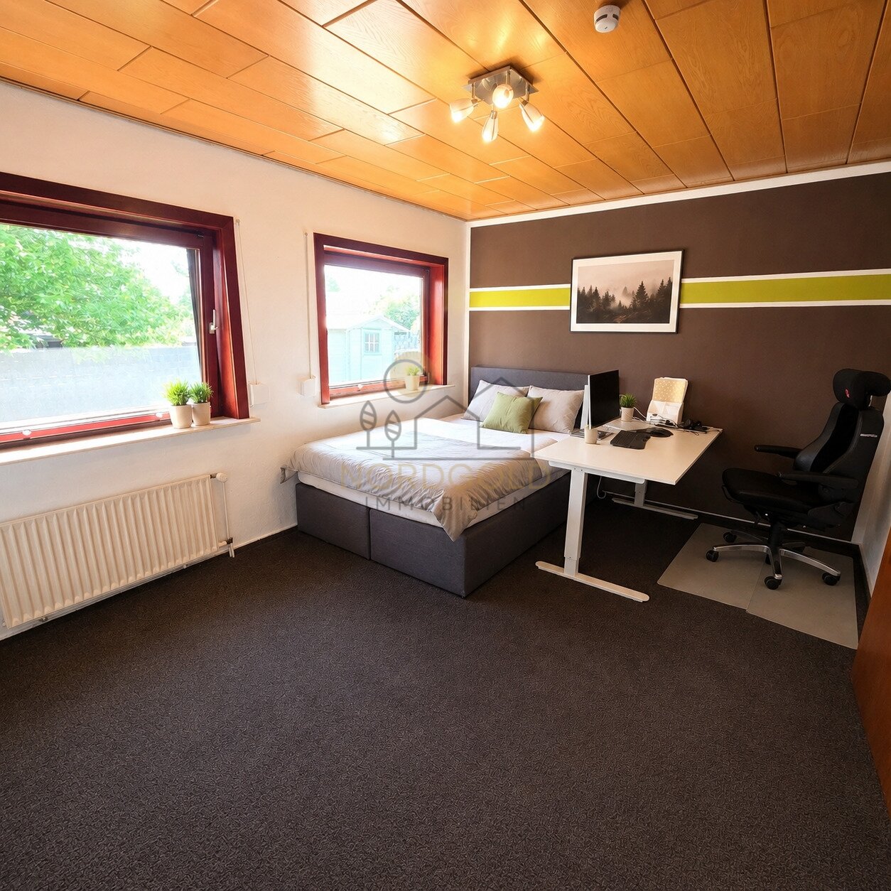 Schlafzimmer 1