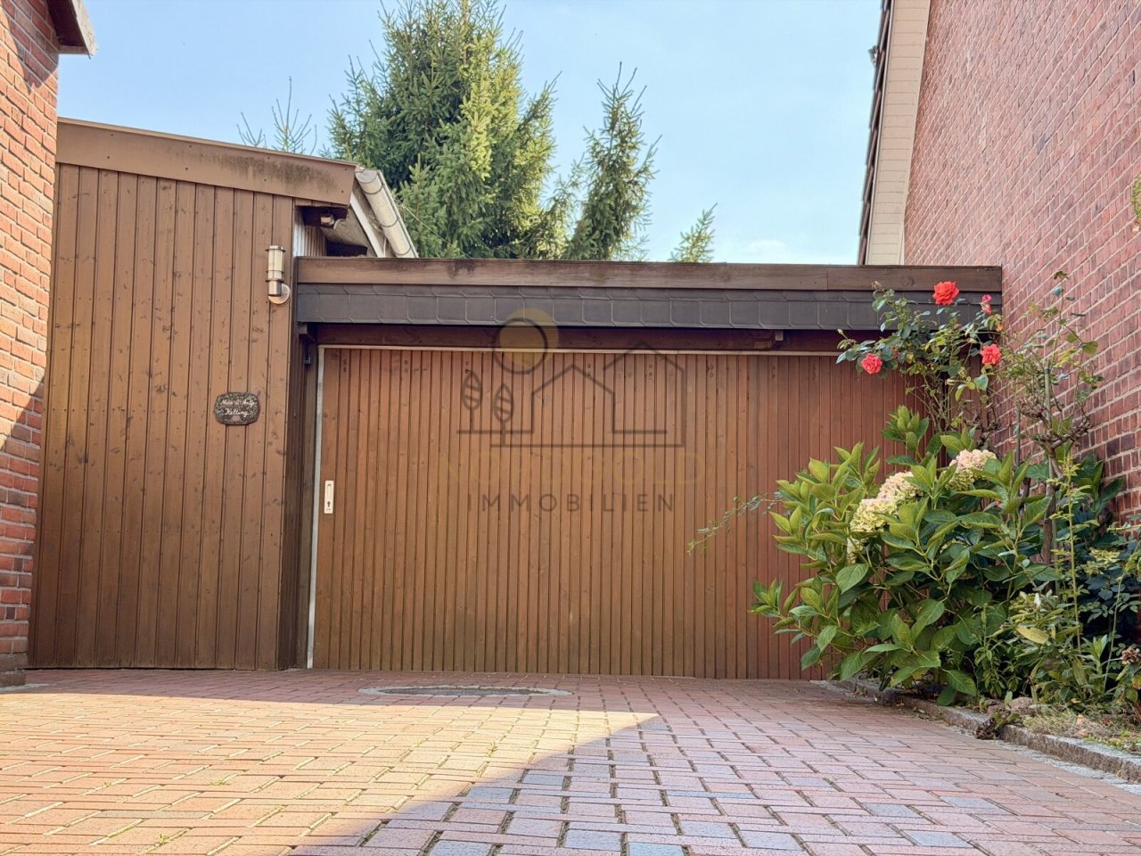 Garage Garage